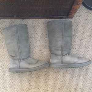 Grey Ugg Boots - image 1